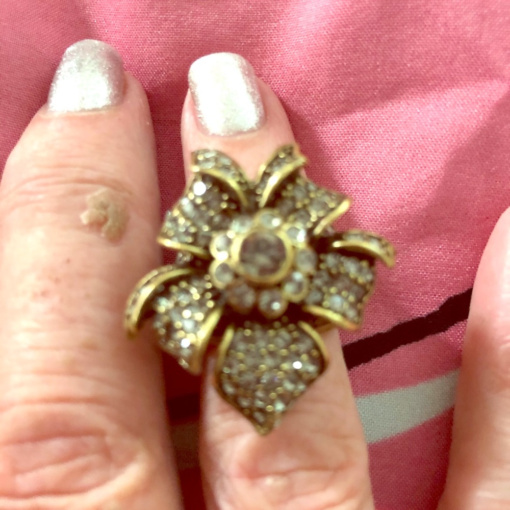 Heidi Daus ring